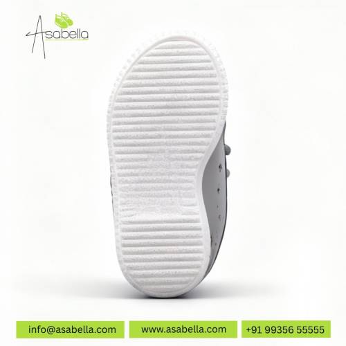 Girls Shoes Manufacturers in Baghdad