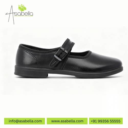Girls School Shoes Manufacturers in Munich