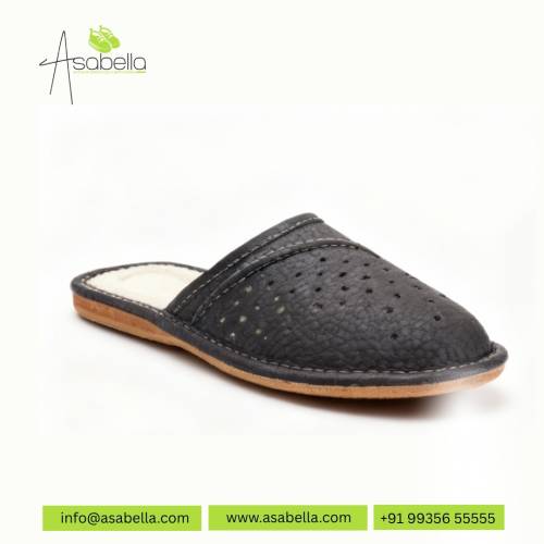 Closed-Toe Slippers Manufacturers in Oman