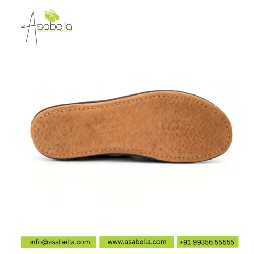 Closed-Toe Slippers Manufacturers in India